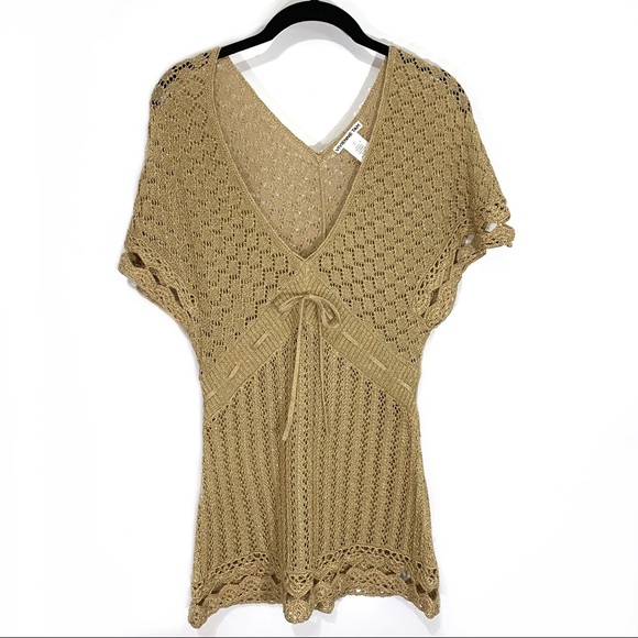 Vivienne Tam Tops - Vivienne Tam Gold Crocheted Top